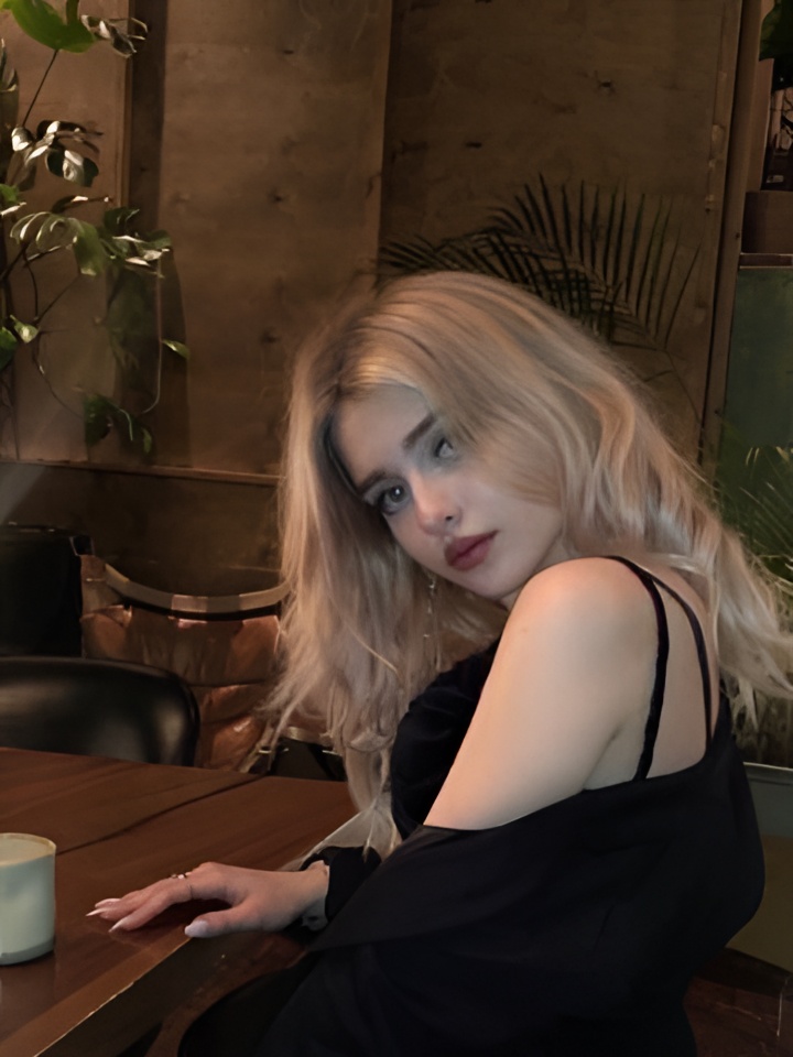 Индивидуалка Ася, доступна для личного знакомства от 3000 руб