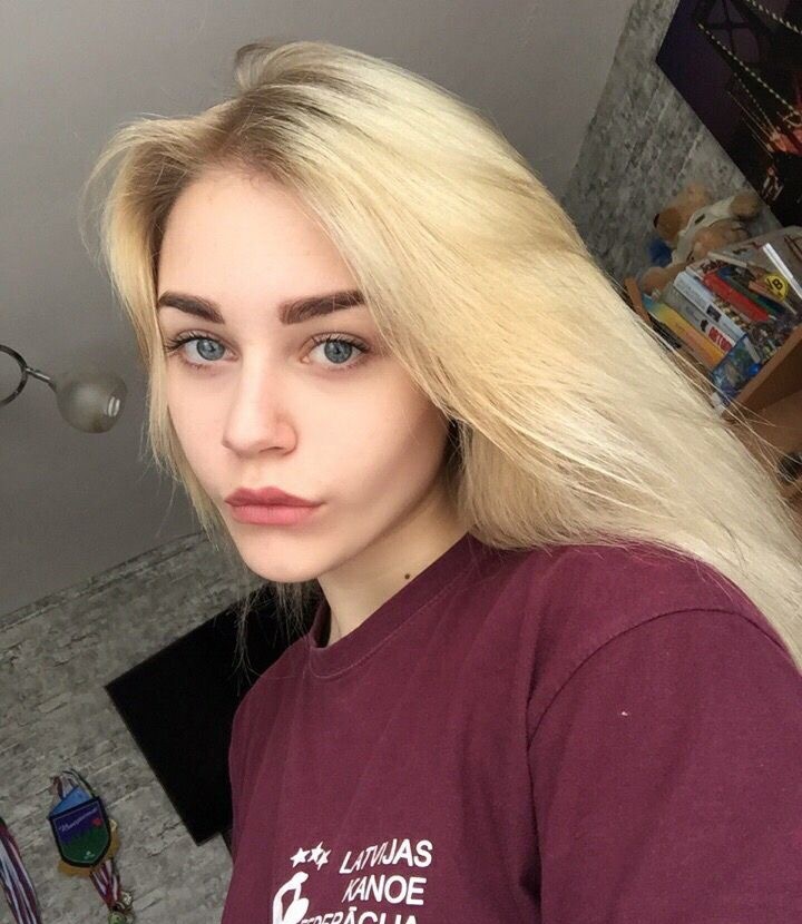 Маша привлекальеная девушка из Фурманов цена от 10000 руб