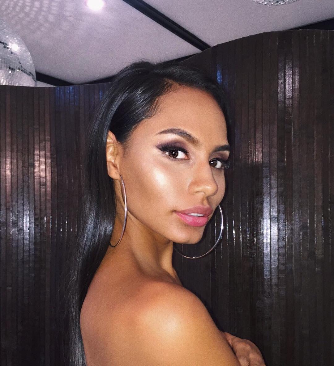 Рина привлекальеная девушка из Фурманов цена от 3500 руб