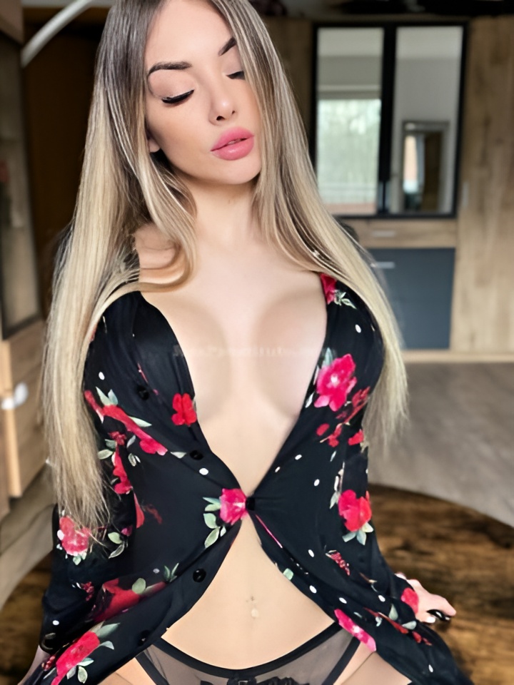 Индивидуалка Владлена, доступна для личного знакомства от 2500 руб