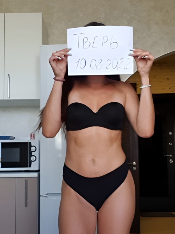 Лорета привлекательная девушка из Фурманов цена от 5000 руб