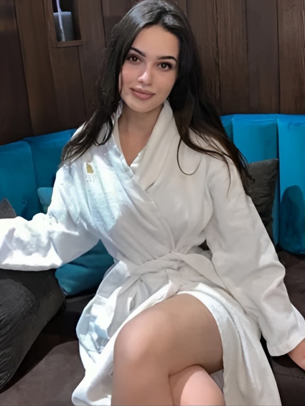 Ульяна привлекательная девушка из Фурманов цена от 3000 руб