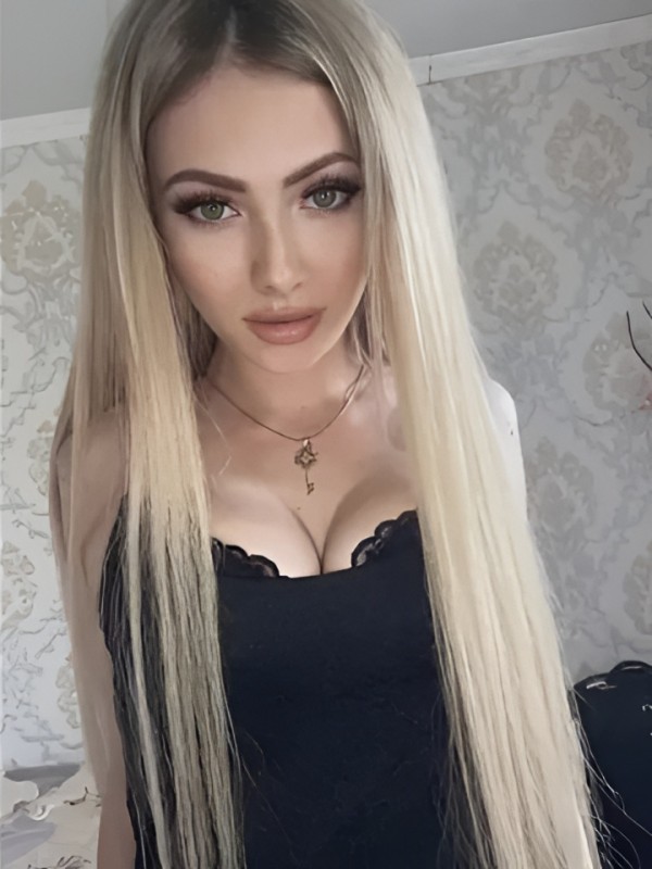 Вероника привлекательная девушка из Фурманов цена от 2000 руб