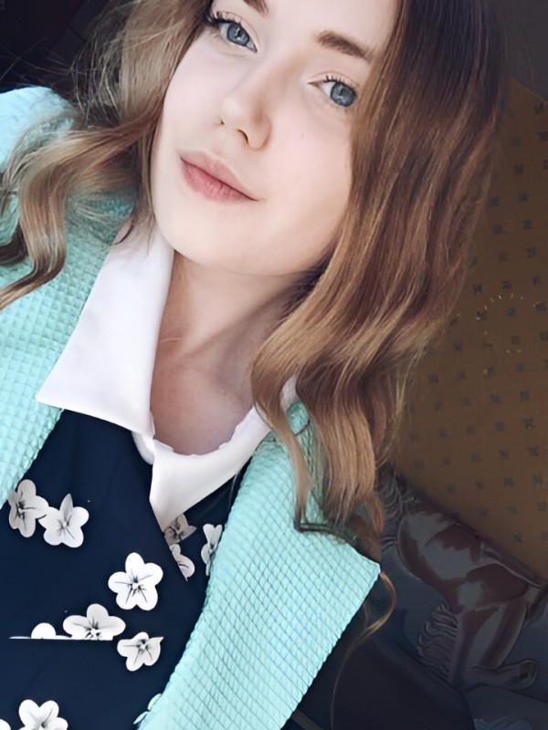 Юна привлекательная девушка из Фурманов цена от 5000 руб