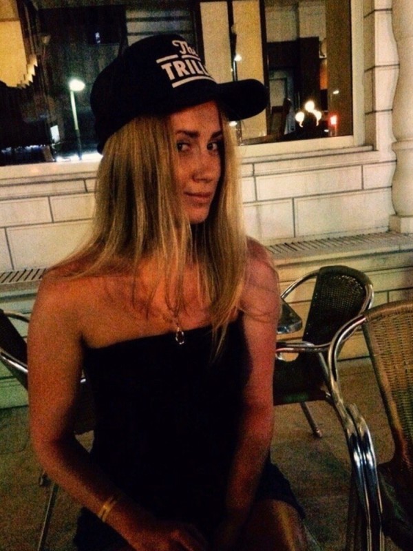 Рута привлекательная девушка из Фурманов цена от 3500 руб